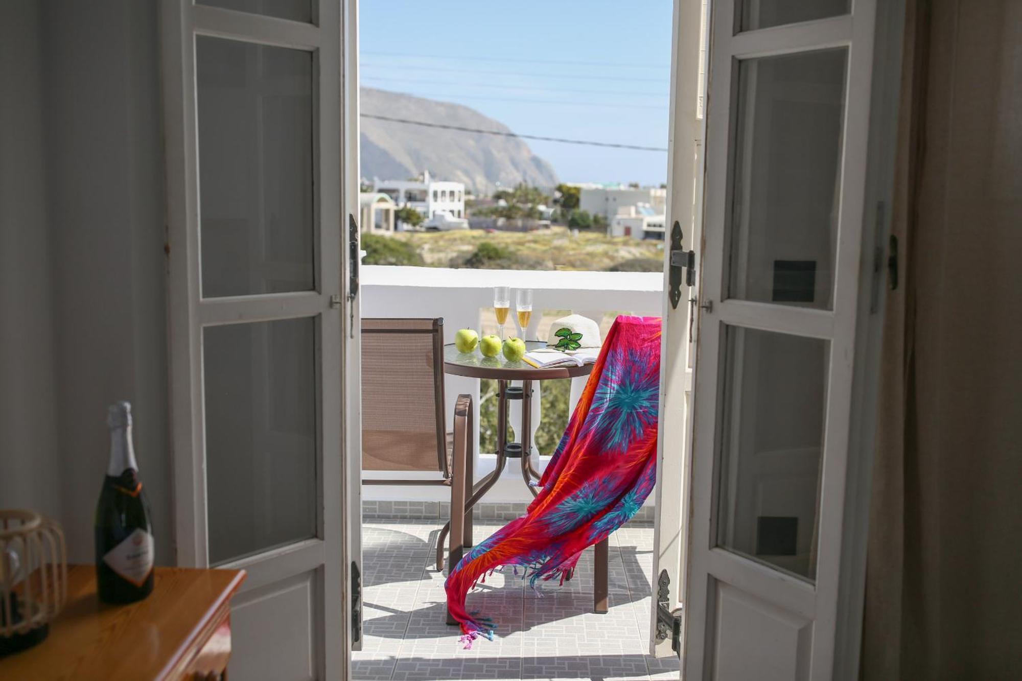 Pension St.George Rooms & Studios Perivolos  Exteriör bild