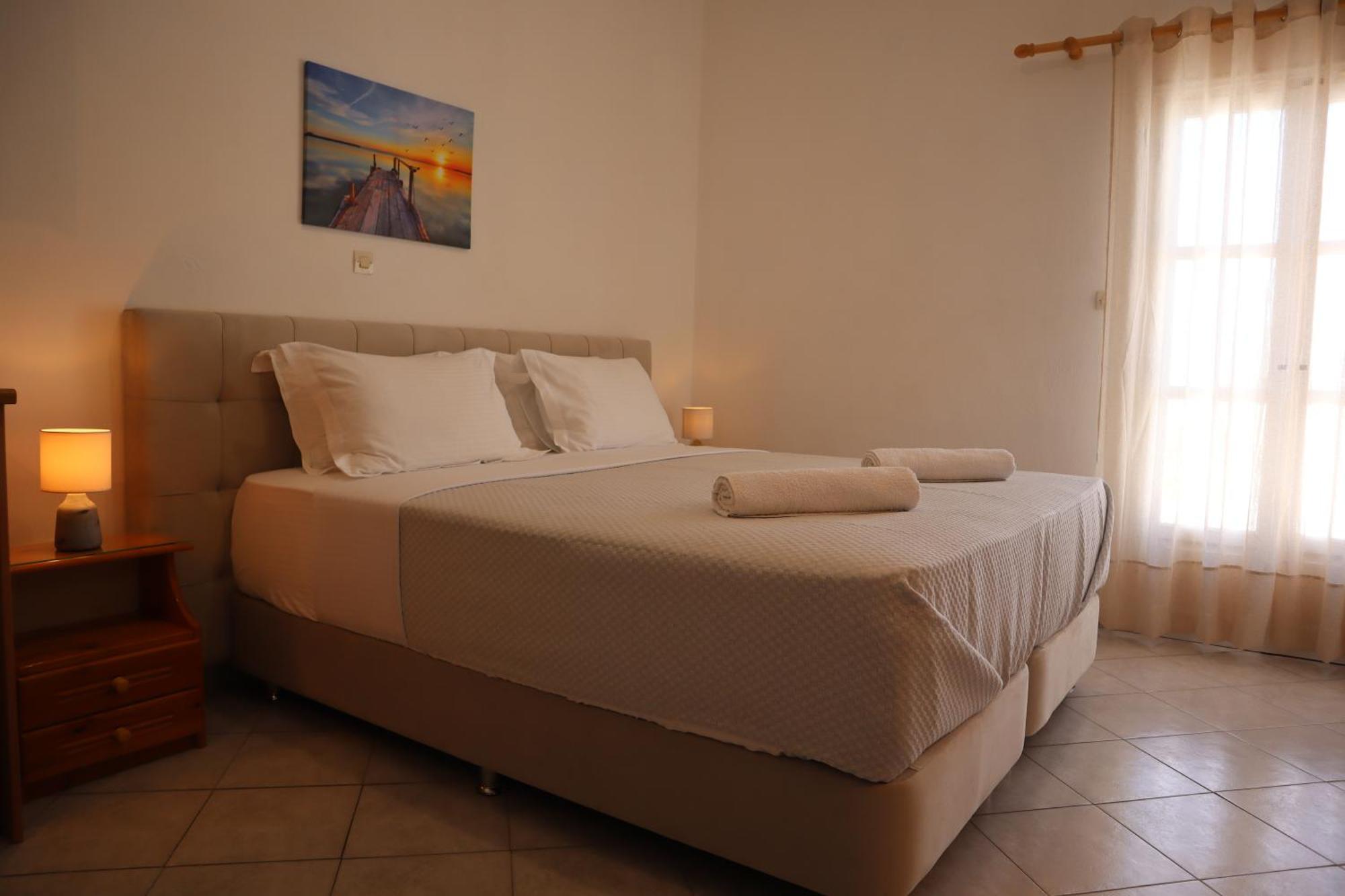 Pension St.George Rooms & Studios Perivolos  Exteriör bild