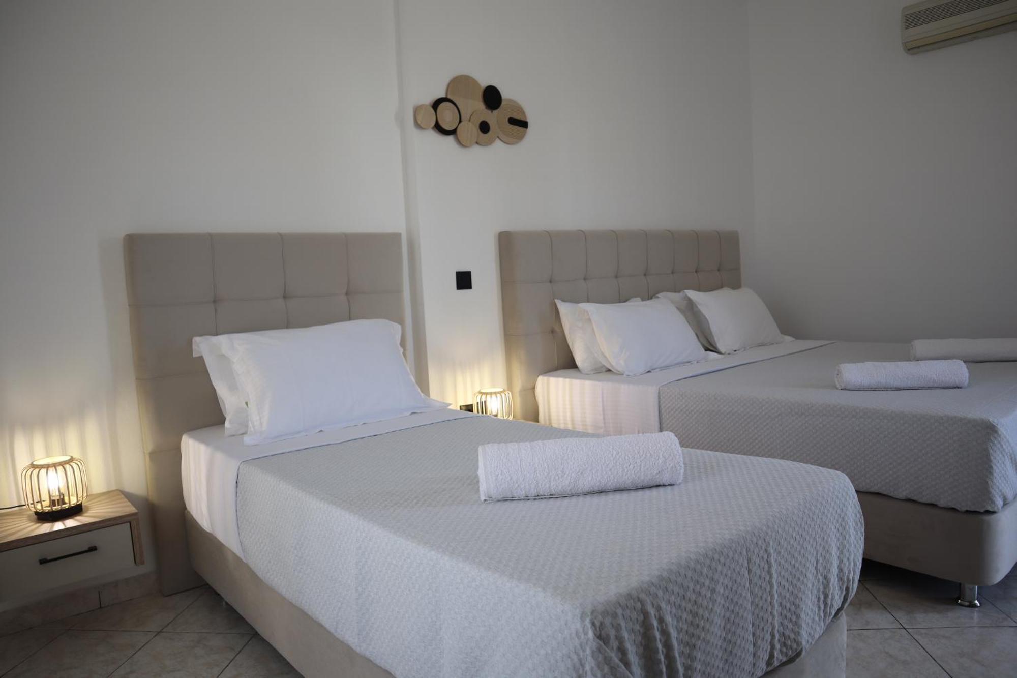 Pension St.George Rooms & Studios Perivolos  Exteriör bild